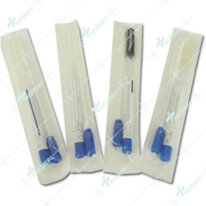 Transport swab with medium