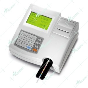 Urine Analyzer 