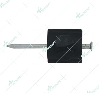 Nail insulator