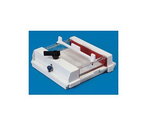  Gel caster for submarine electrophoresis