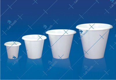 Economy Plantation Pots