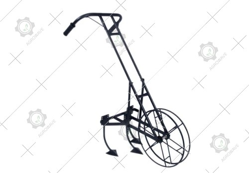 Hand Wheel Hoe With Three Tine