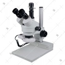 Trinocular Stereo Zoom Microscope 