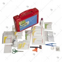 St Johns First Aid Pet Care Kit [Medium]