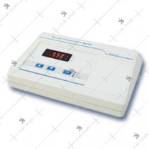 Digital Conductivity Meter