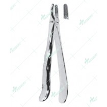 Extracting Forceps, Upper incisors and canines with serrated tips